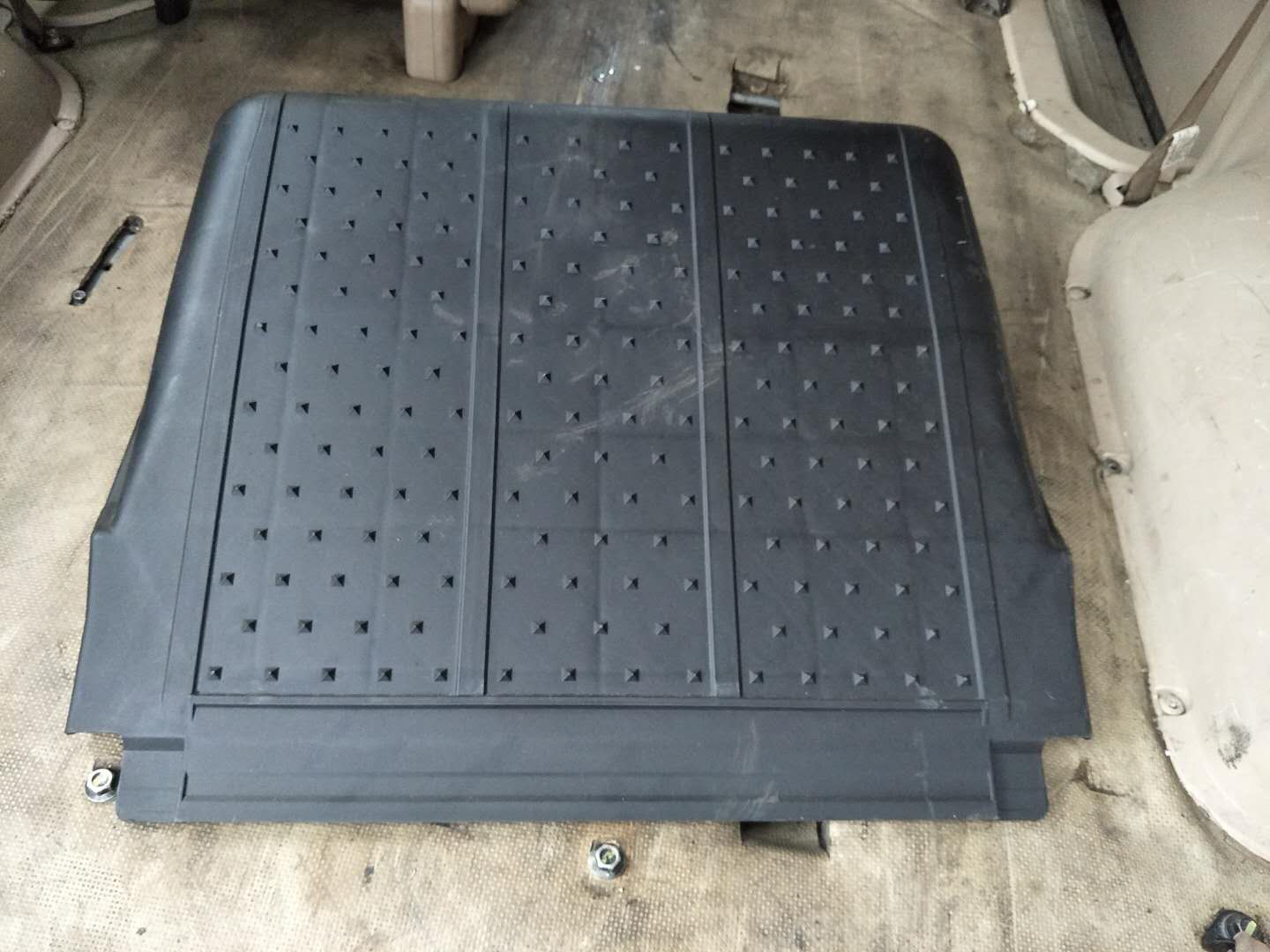 H0130410800A0A2271.3.jpg